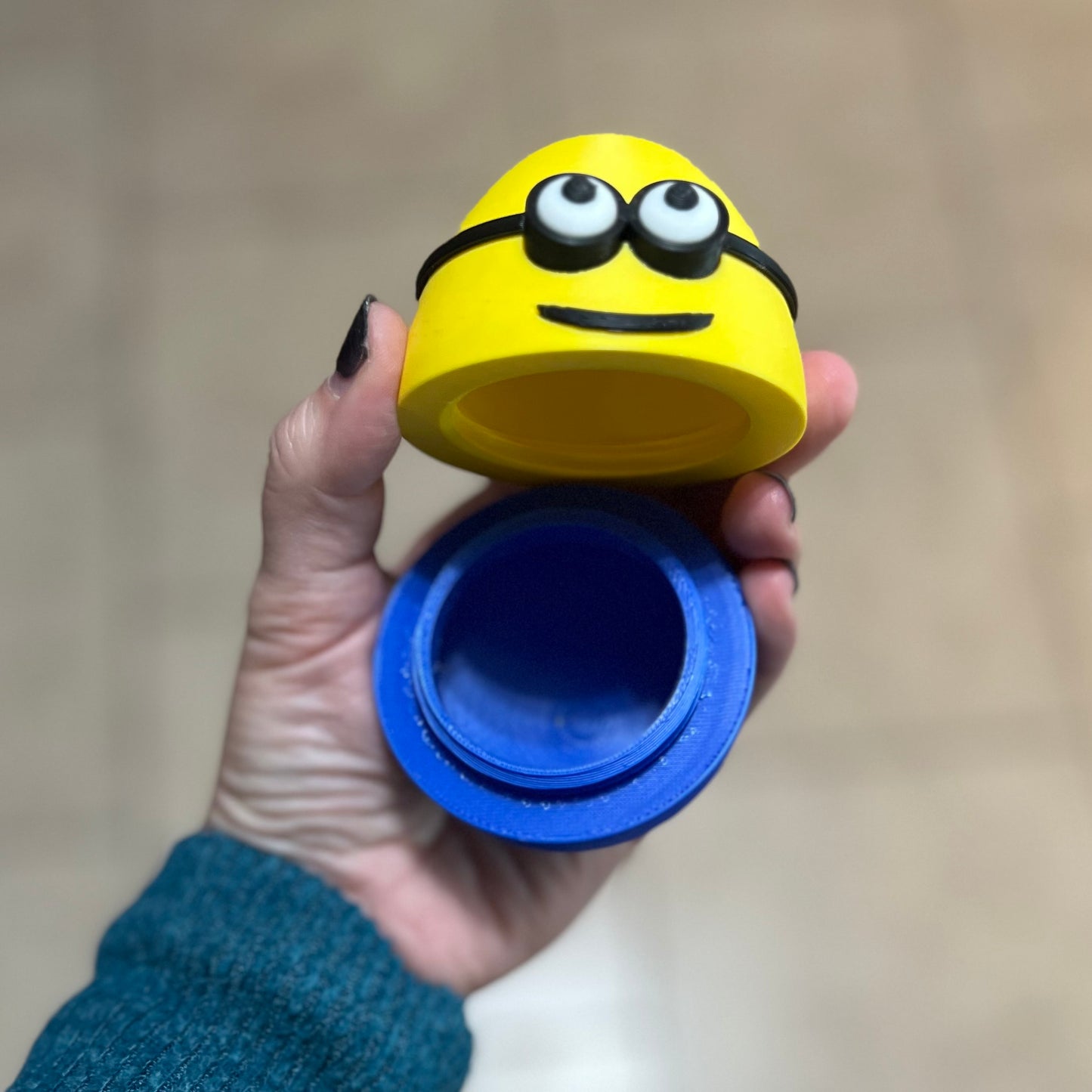 Made by Mike: Despicable Yellow Easter Egg