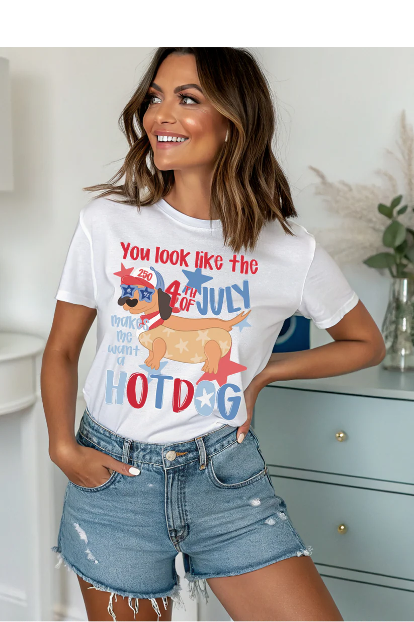 Makes Me Want a Hotdog Graphic Tee