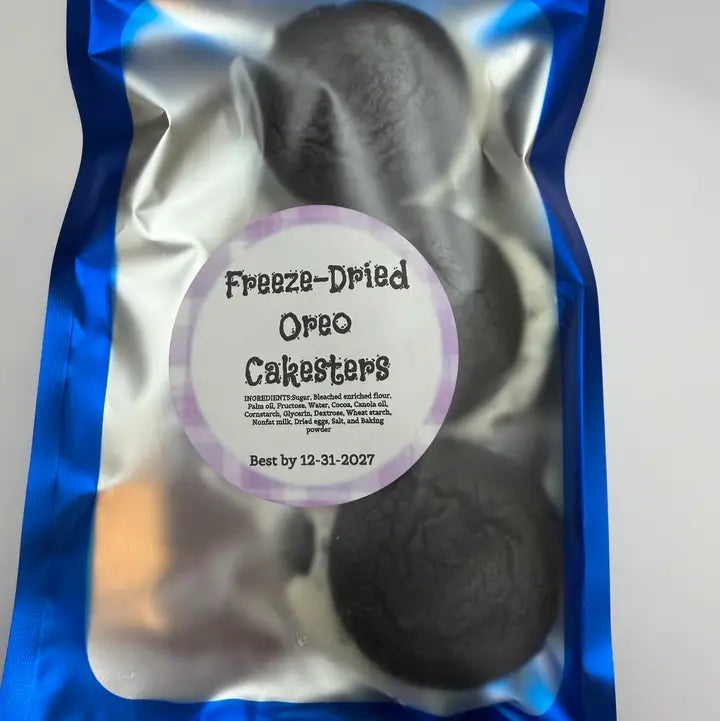 Preorder Freeze Dried Oreo Cakesters
