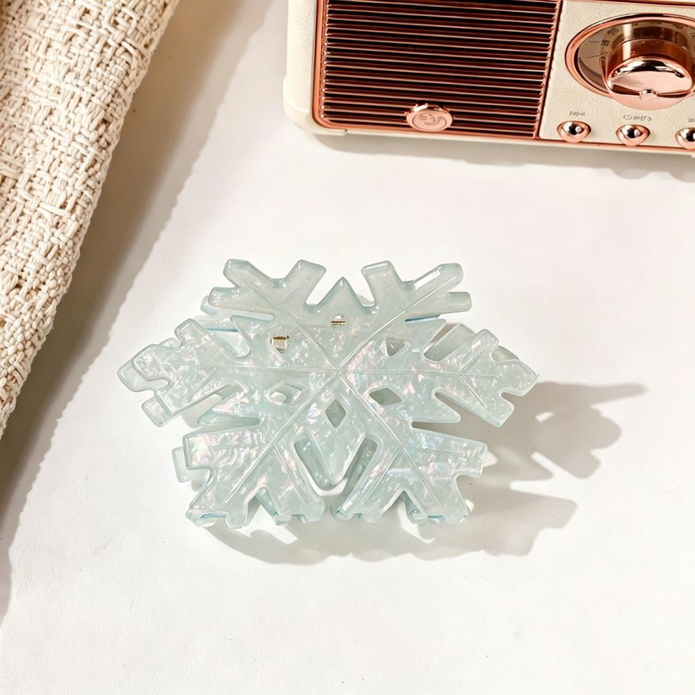 Snowflake claw clip