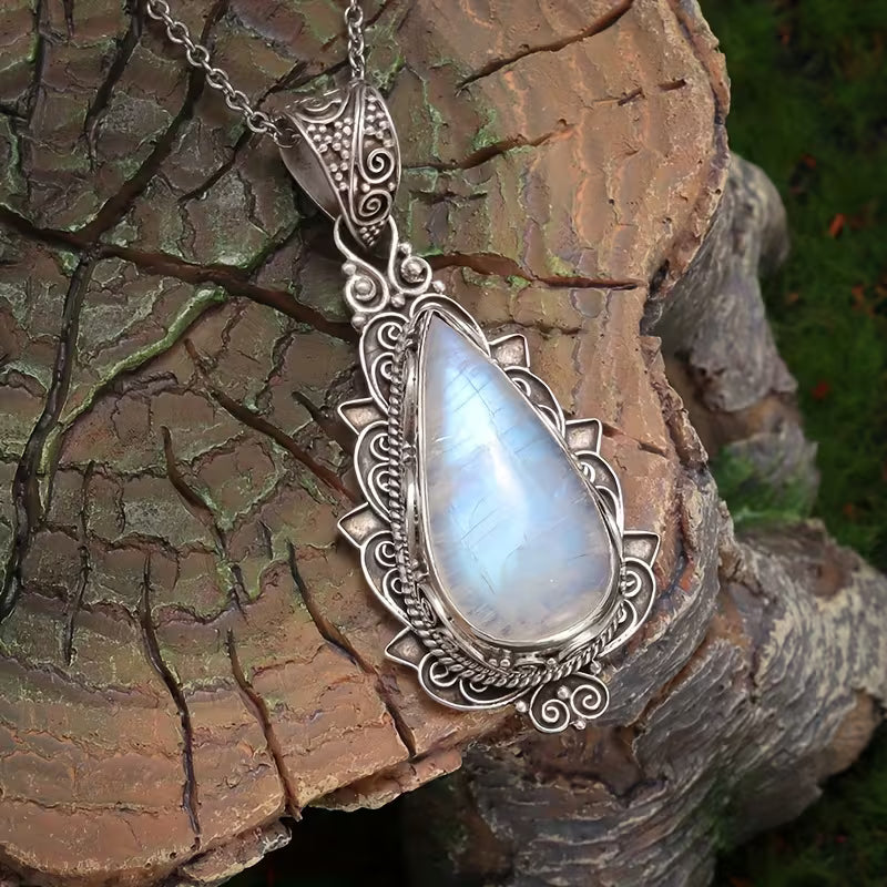 Moonstone Pendamt Necklace