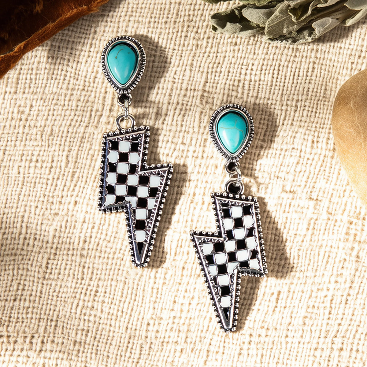 93670 - Checkered Lightning Bolt Earrings - Black & White