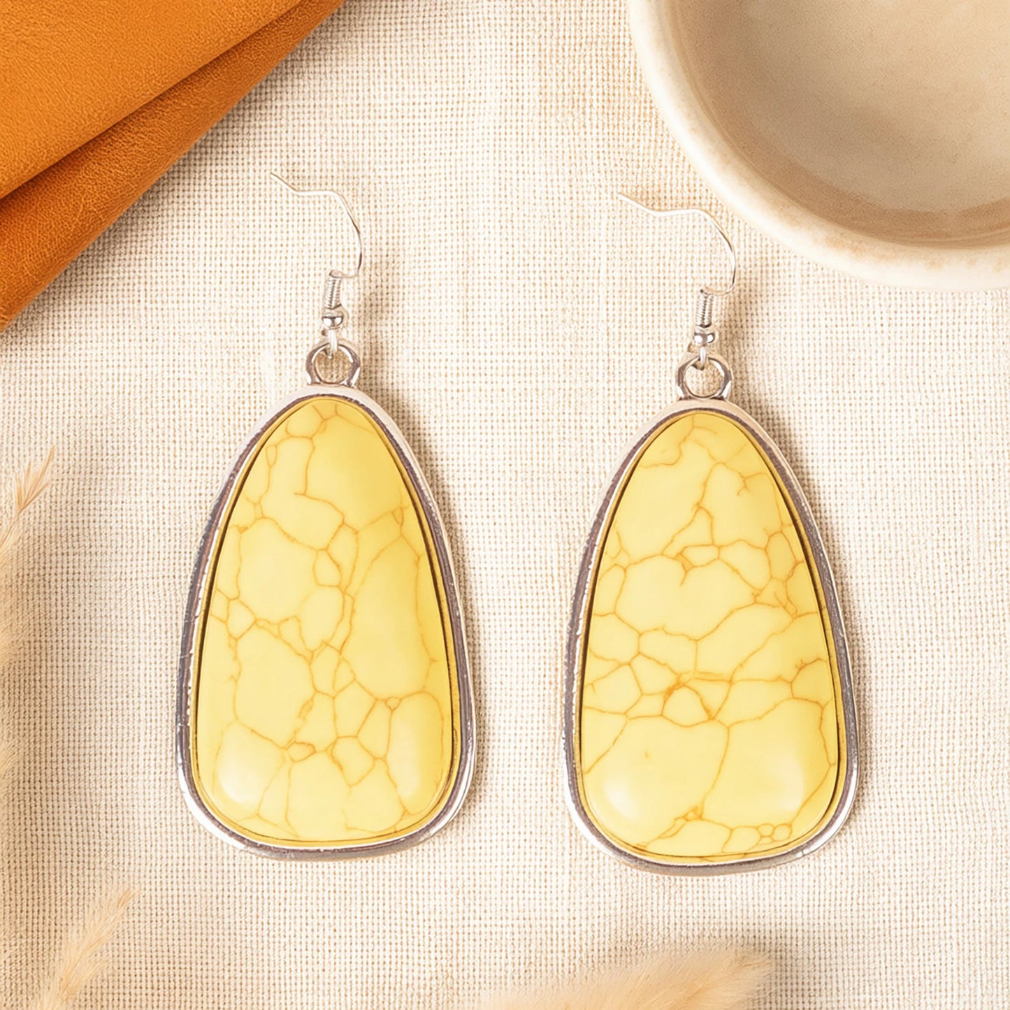 93605 - Western Drop Earrings - Yellow