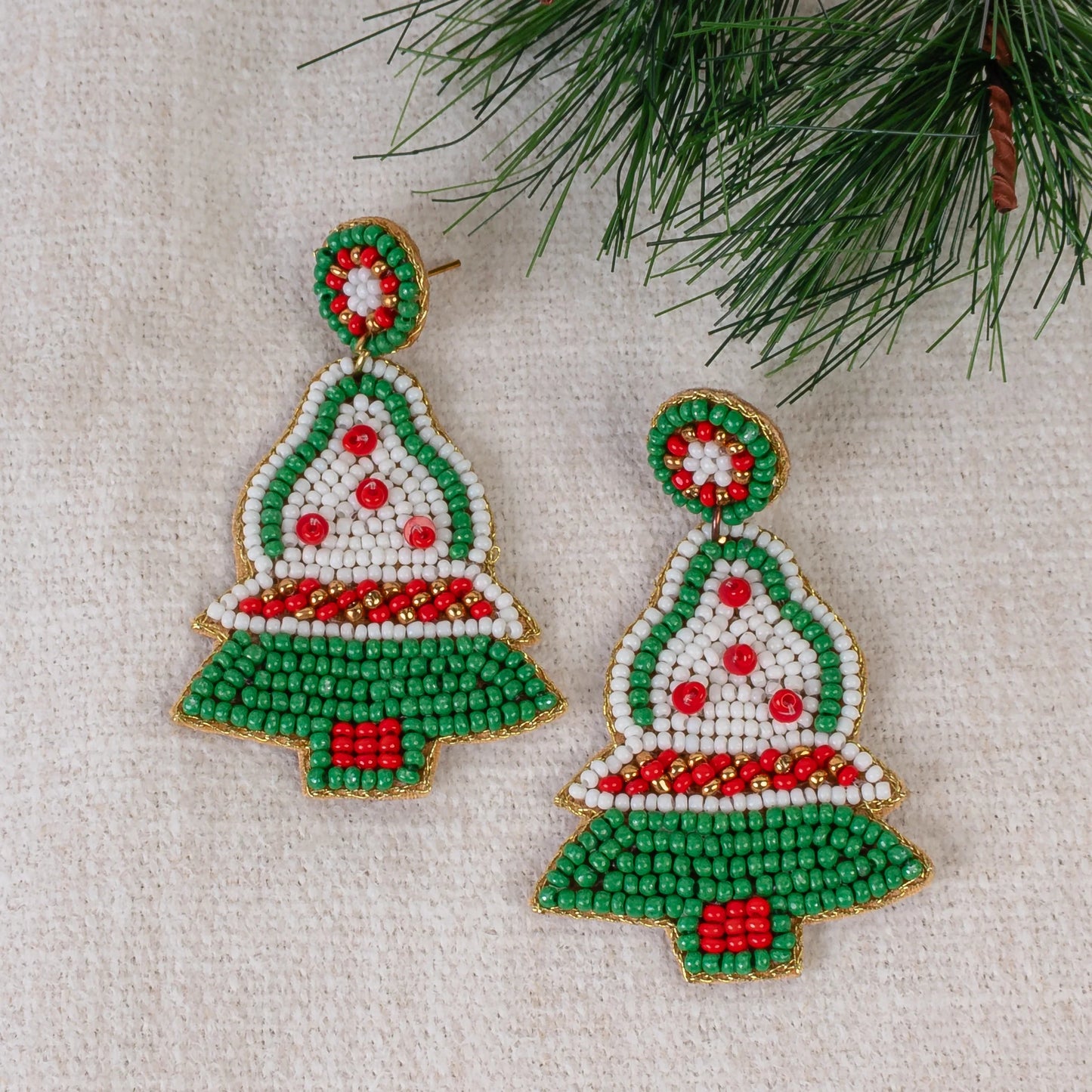 Beaded Christmas Tree Earrings - Green