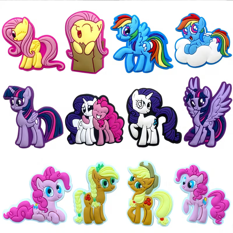 12 Pony Shoe Charms