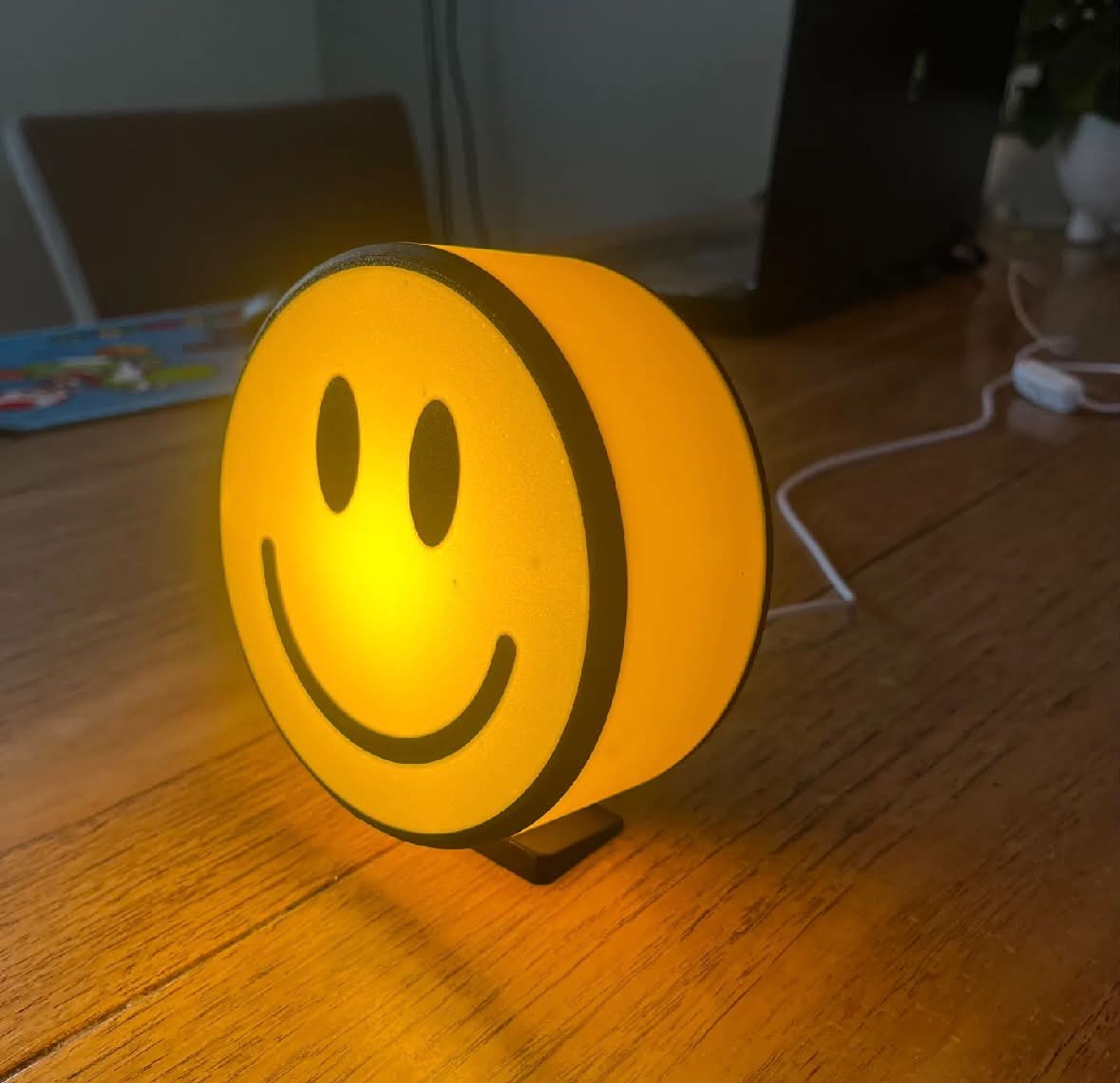 Made by Mike: Smiley Lightbox