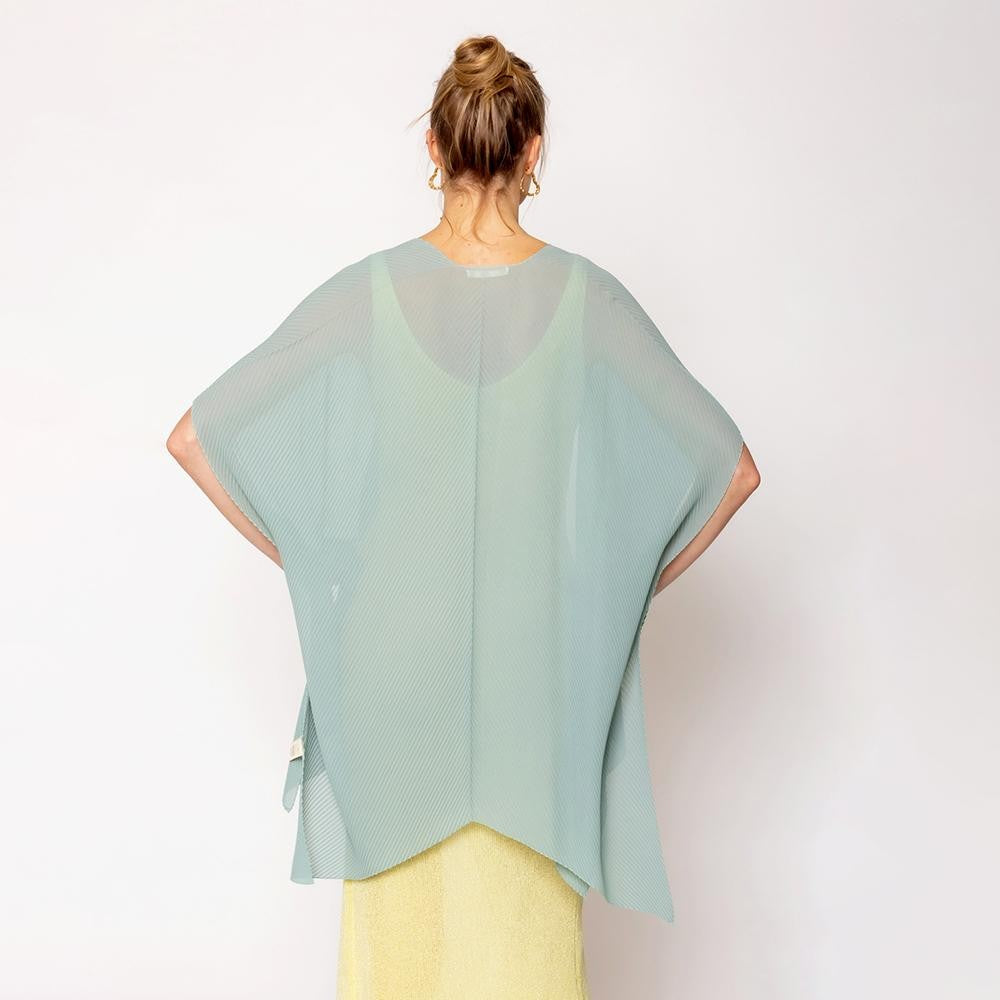 Do Everything In Love Solid Chiffon Ruana - Mint