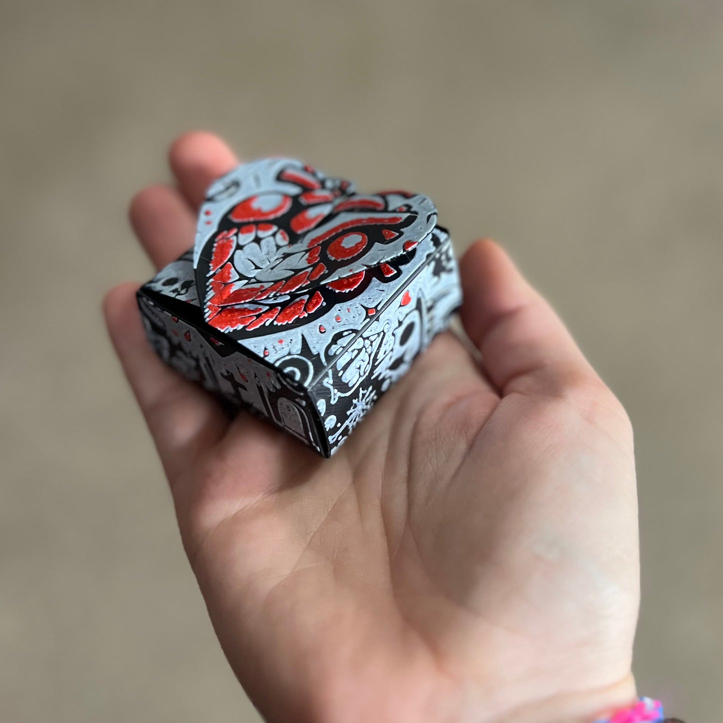 Made by Mike: Mystery 3D Printed Folding Heart Box