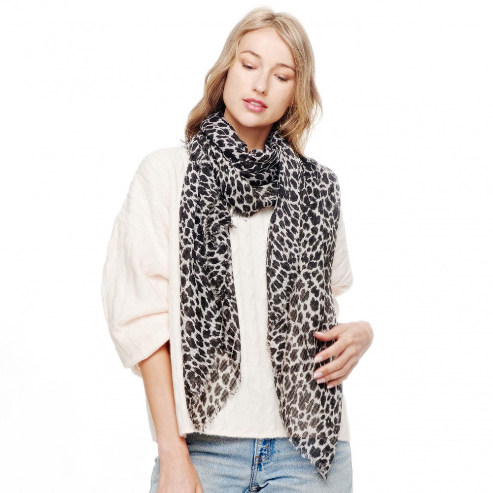 Lightweight Leopard Print Scarf.