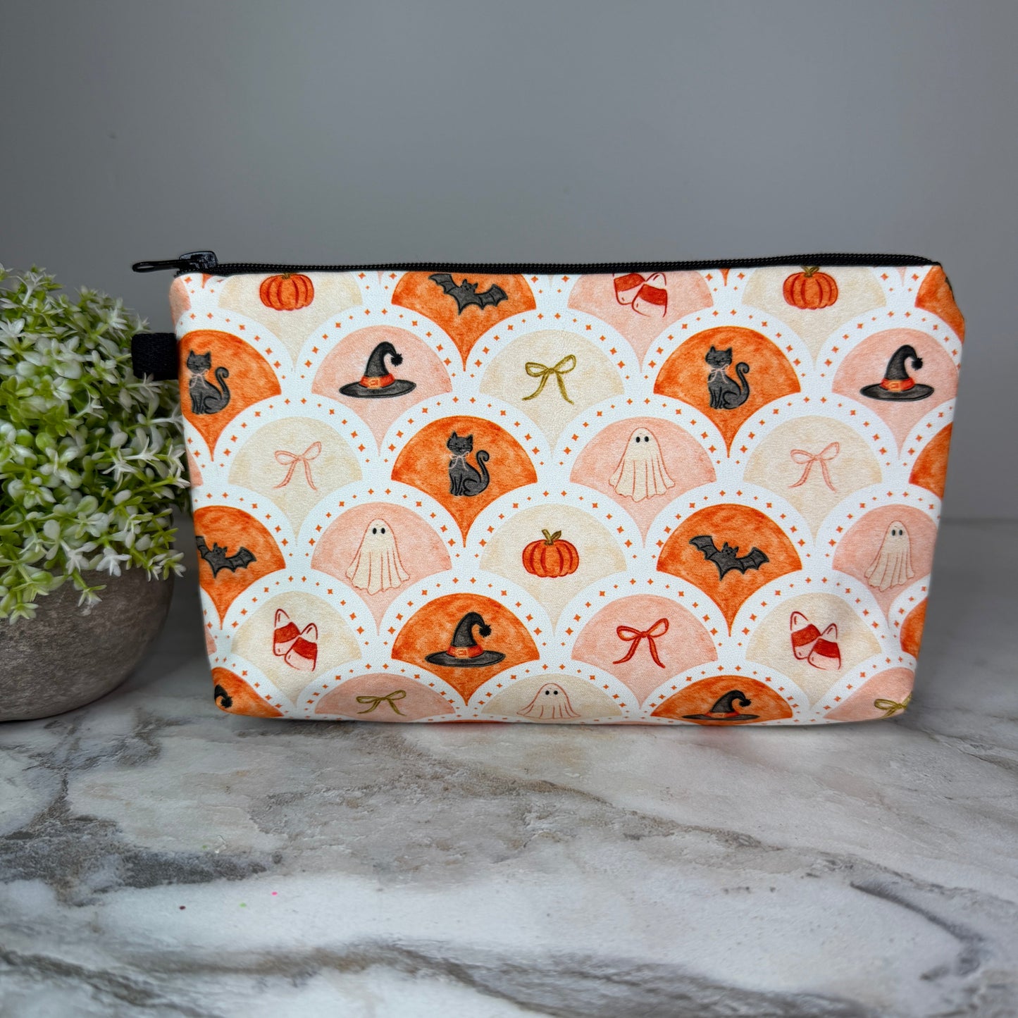 Pouch - Halloween Cute Scallop Things