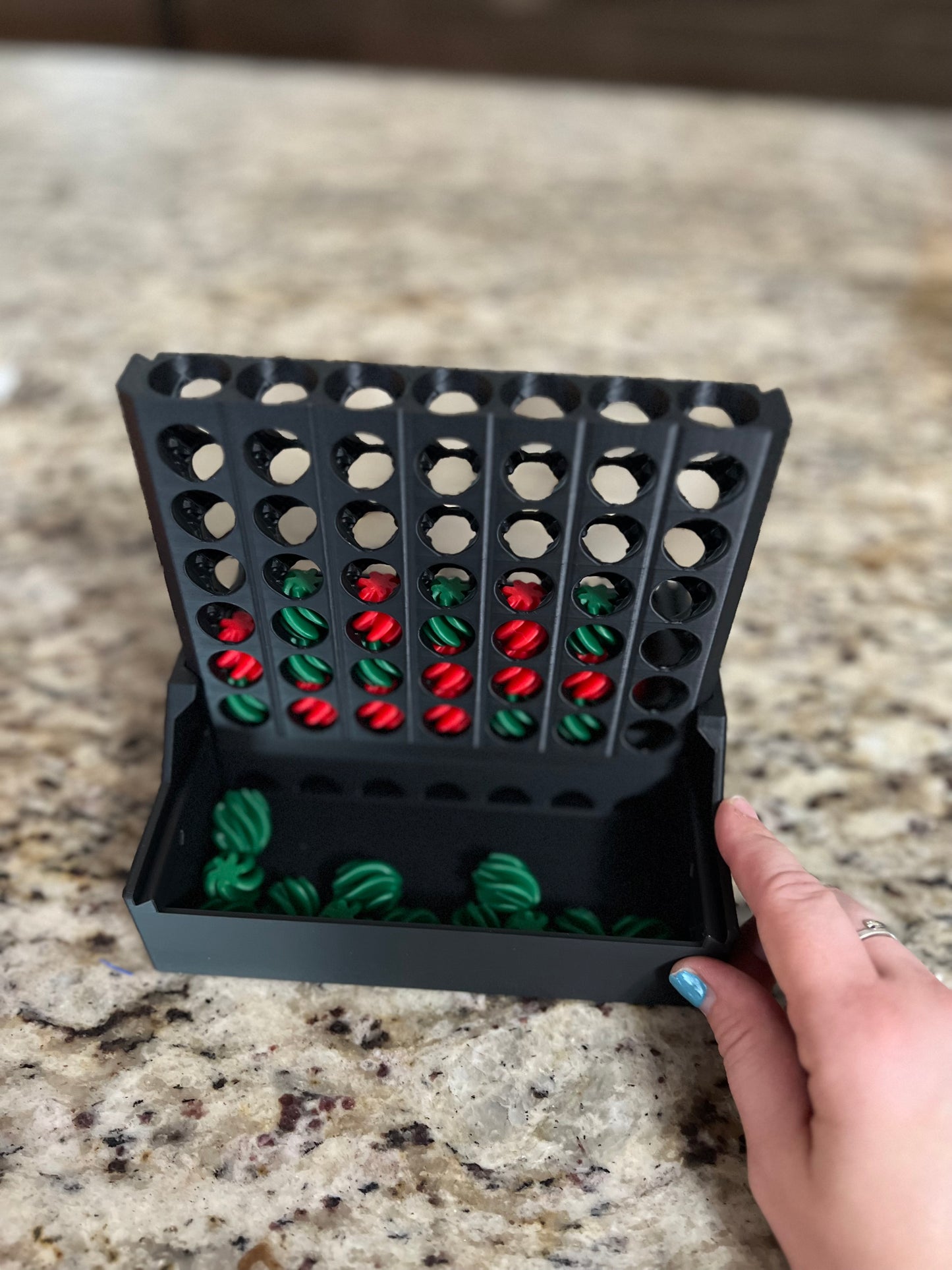 Made by Mike: Travel Cascade Connect 4 Self Sorting
