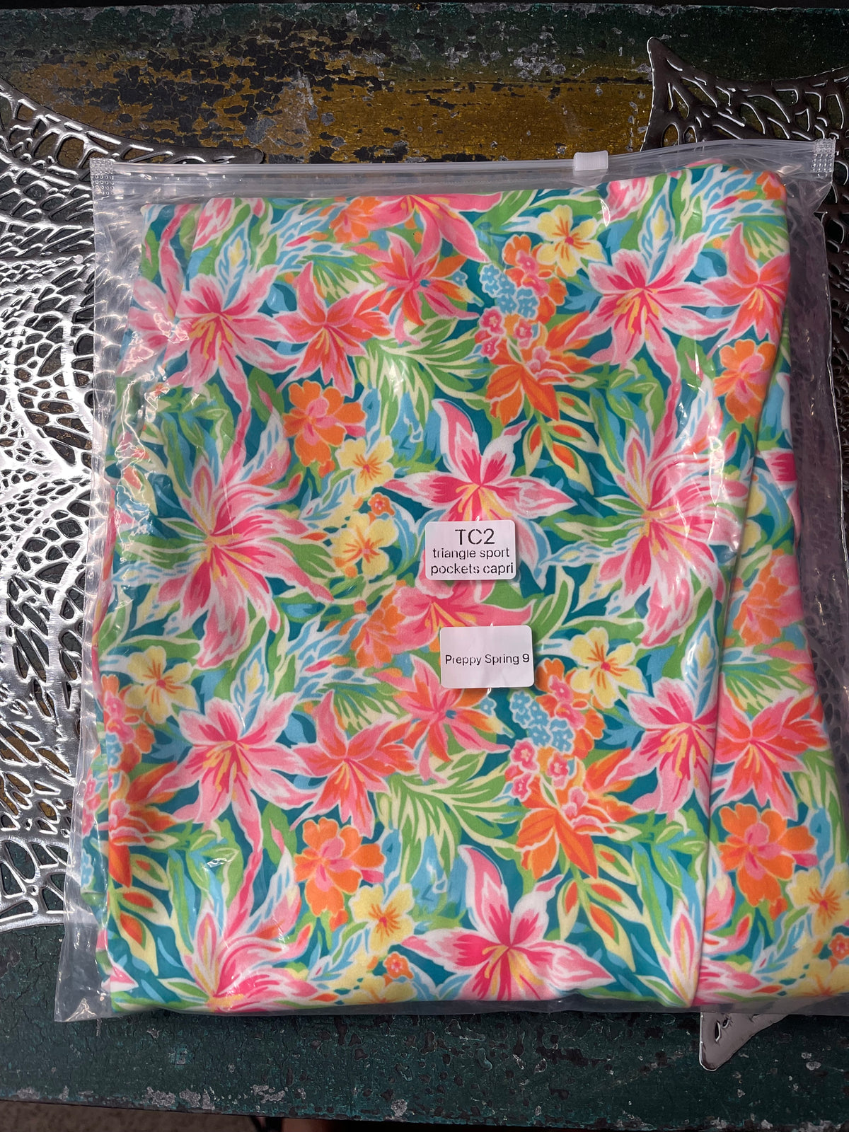 Preppy Spring Floral - TC2 Capri Leggings