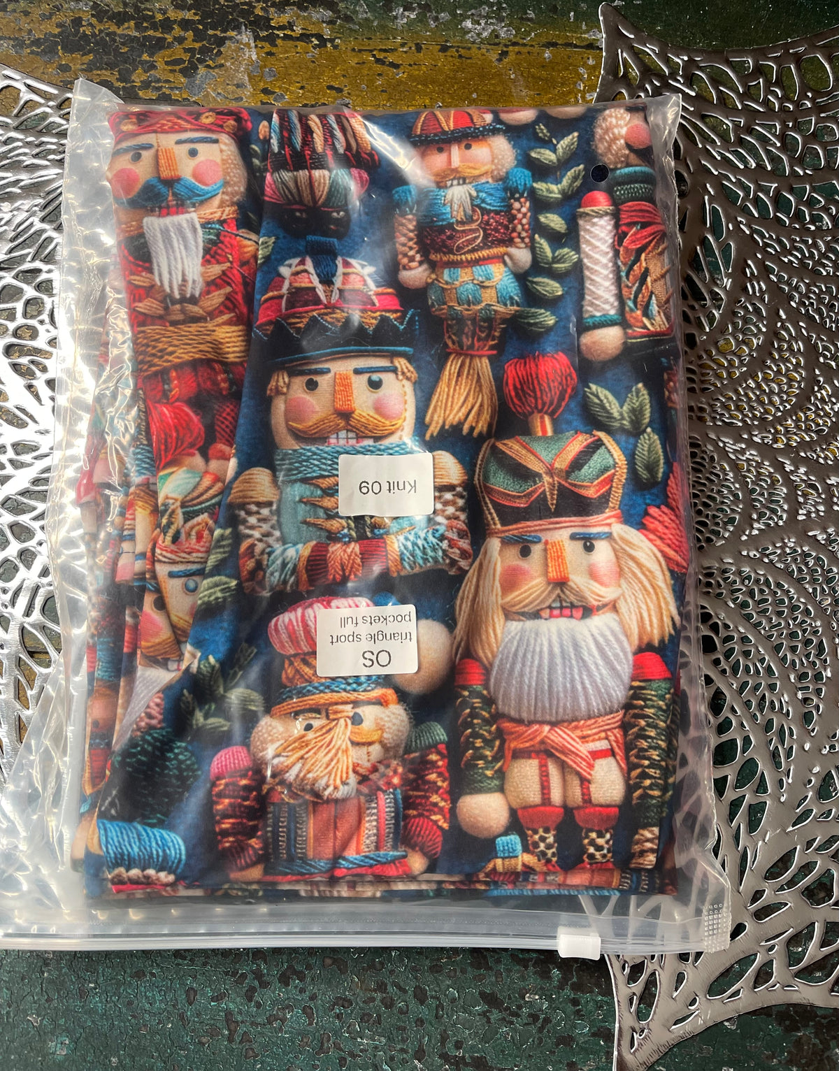 "Knit" Nutcracker - OS Leggings