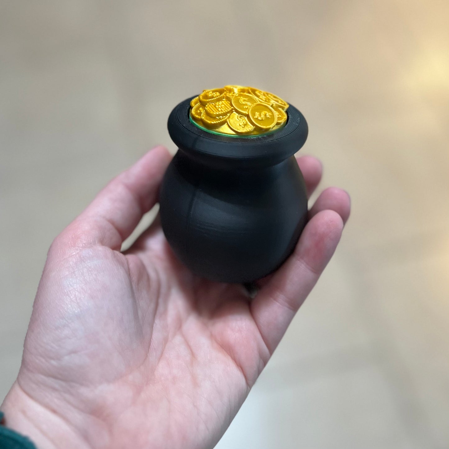 Made by Mike: Lucky Pot O’ Gold Slinky Fidget