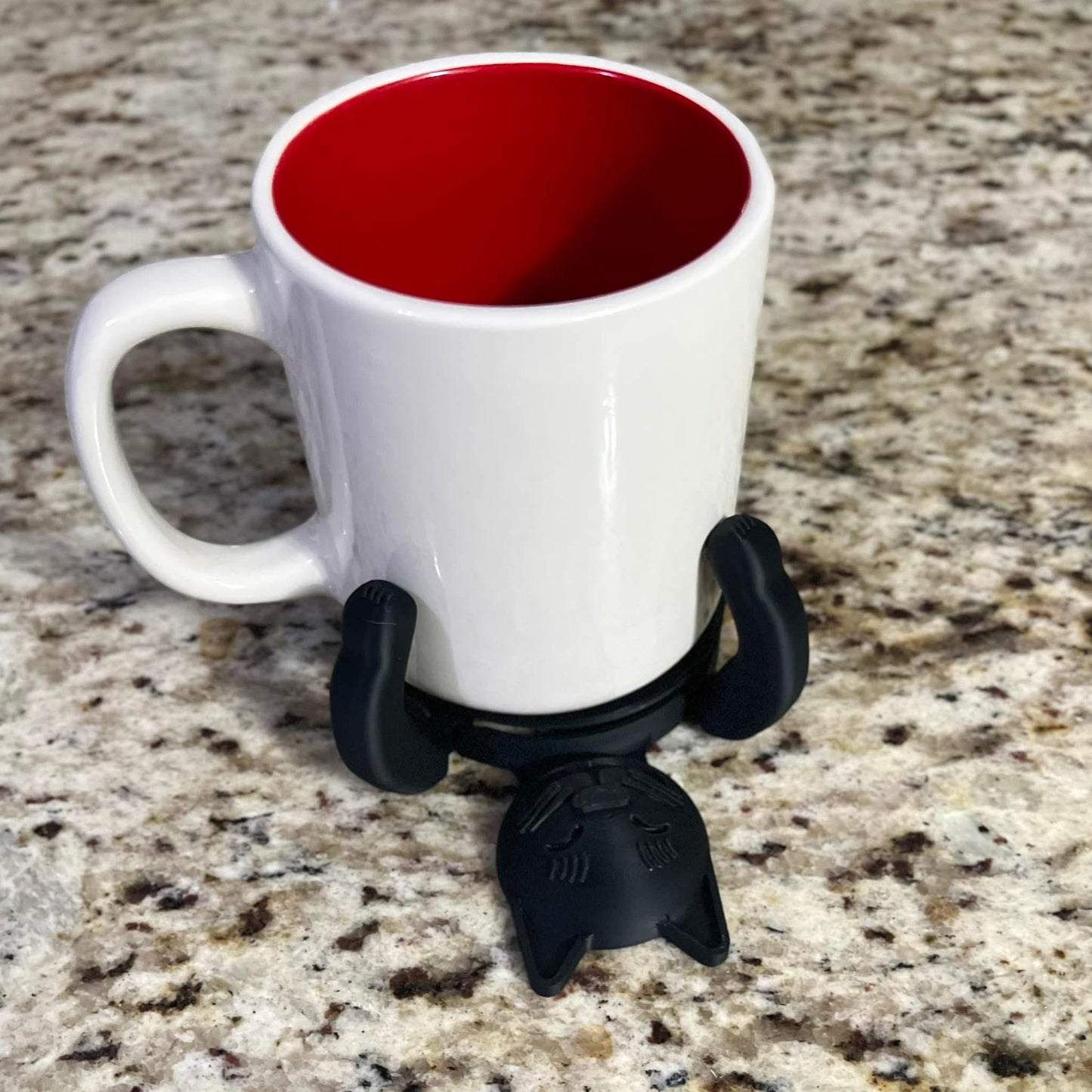 Made by Mike: Hug A Mug Moveable “Hugging” Cat Coaster