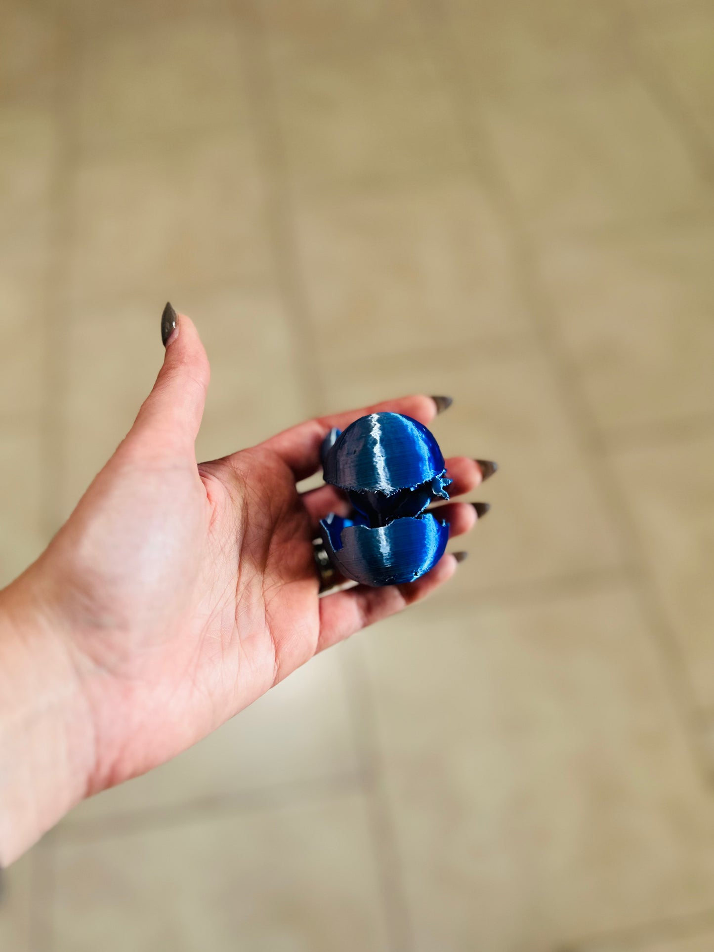 Made by Mike: 3D Printed Blue Alien Egg