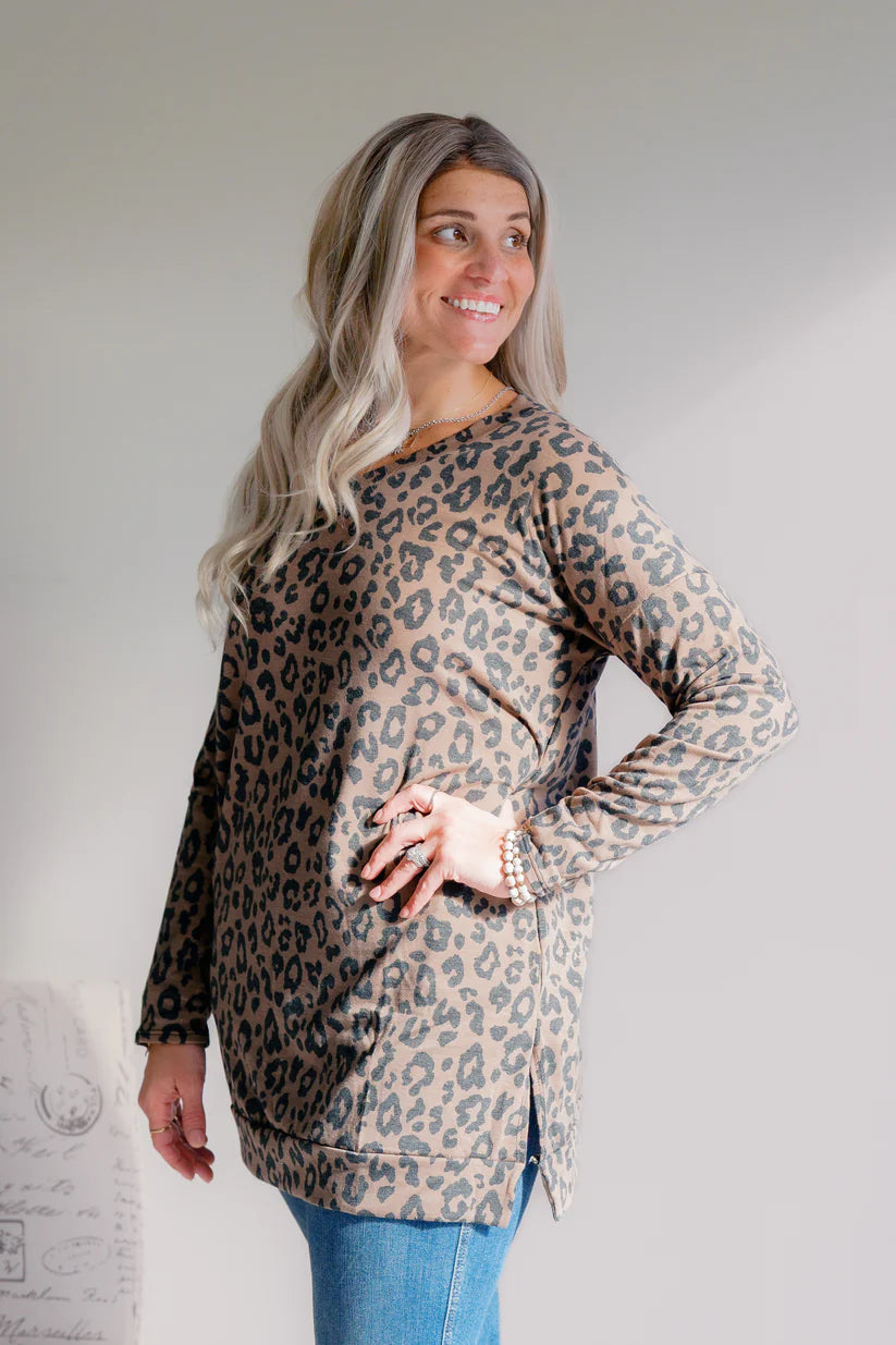 Leopard Lure V-Neck Tunic with Pockets