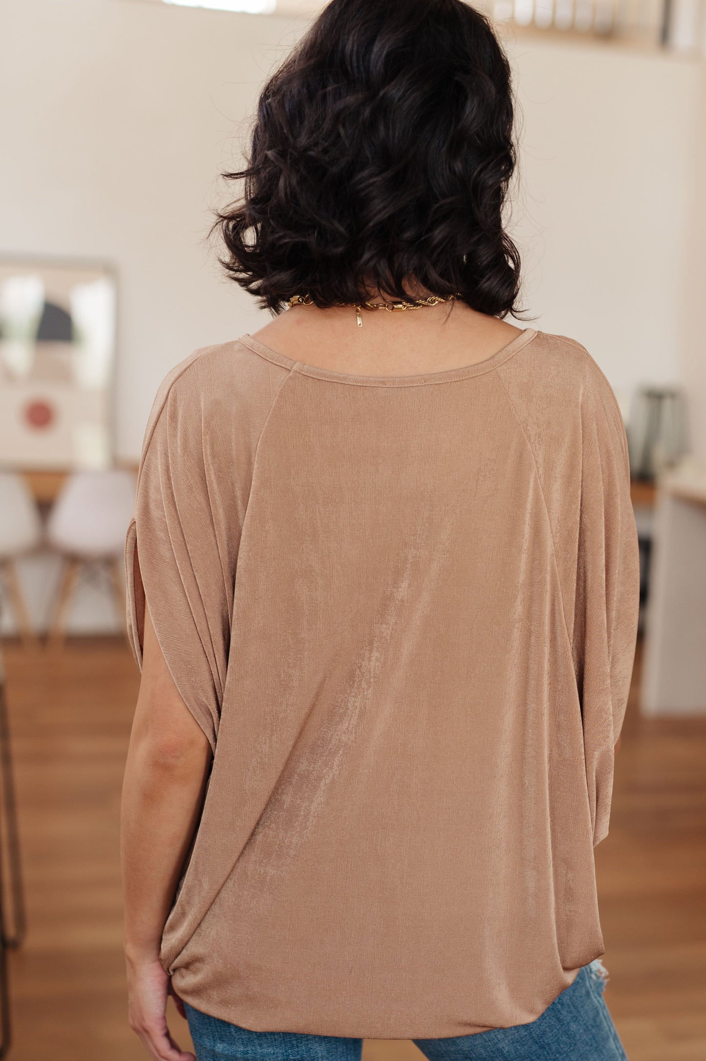 MON-YAY Surprise! The Realest V-Neck Top