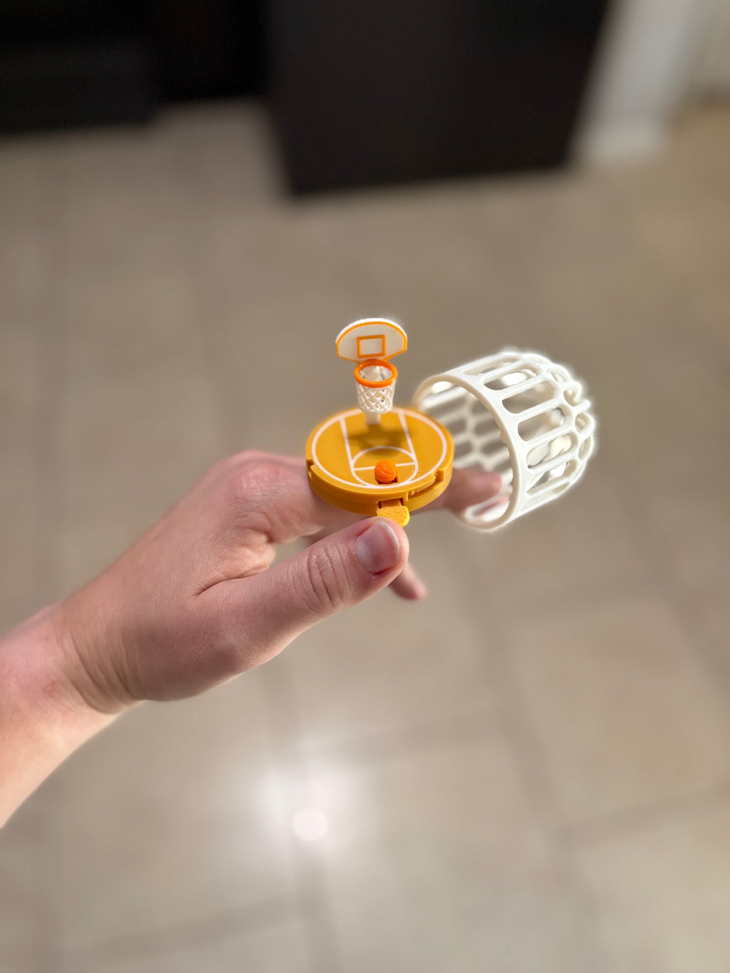 Made by Mike: Mini Basketball Finger Ring Fidget Game