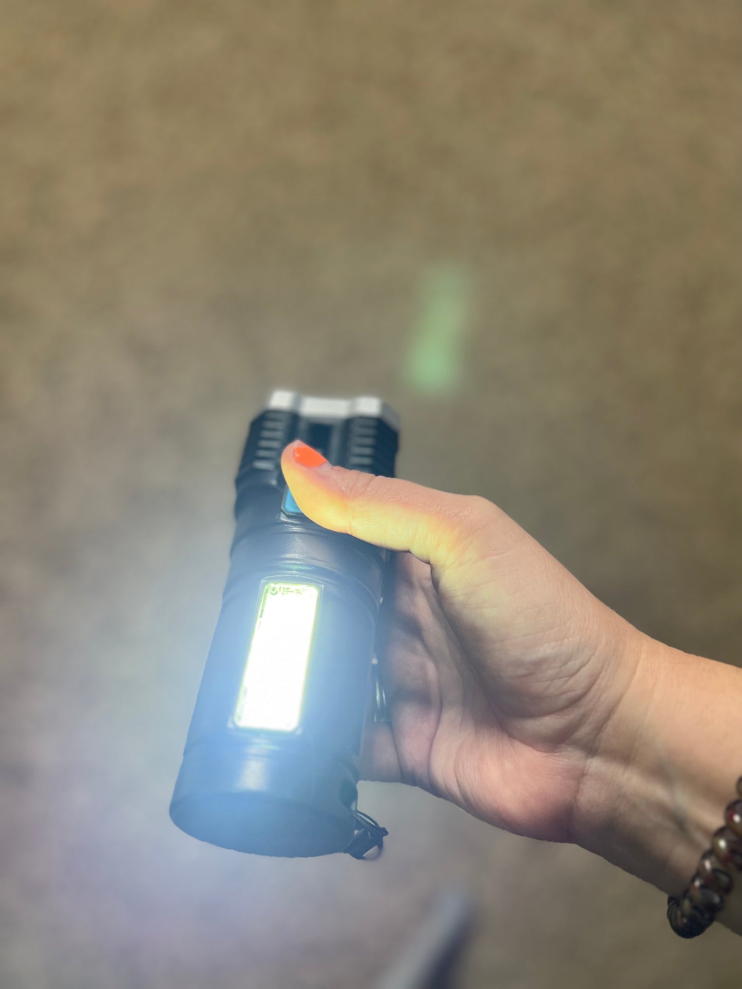 Ultra Bright LED Rechargeable 4 Function Flashlight