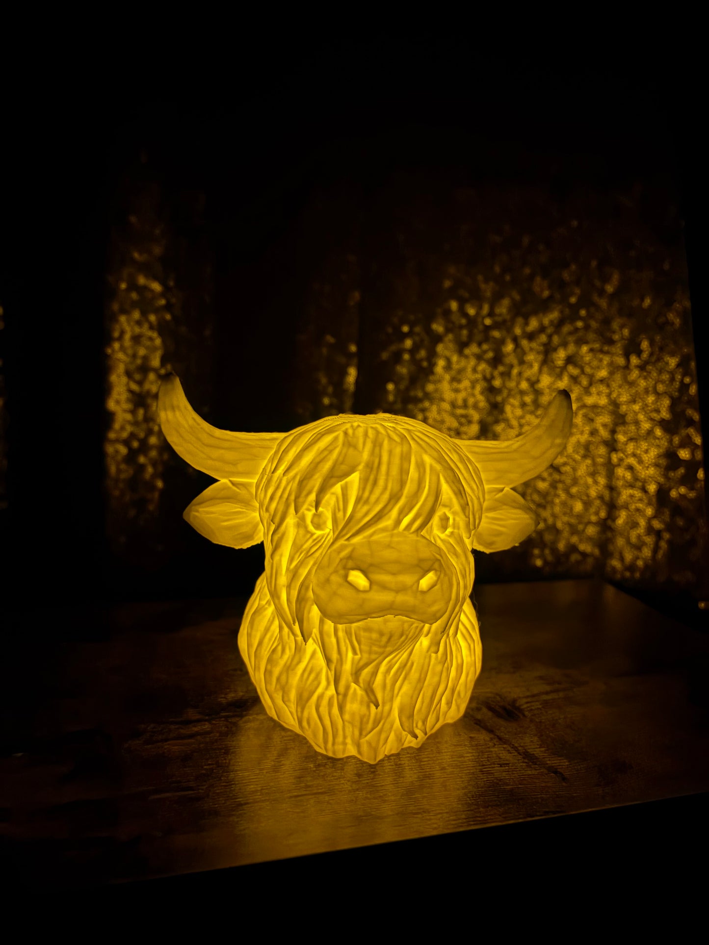 Made by Mike: Highland Cow “Lamp”