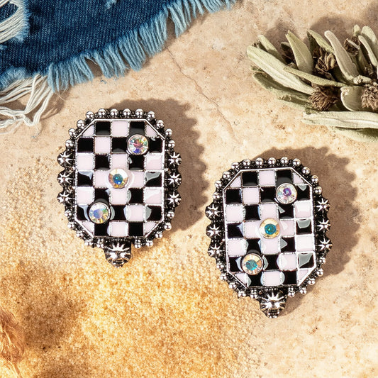 93661 - Checkered Stud Earrings - Pink & Black