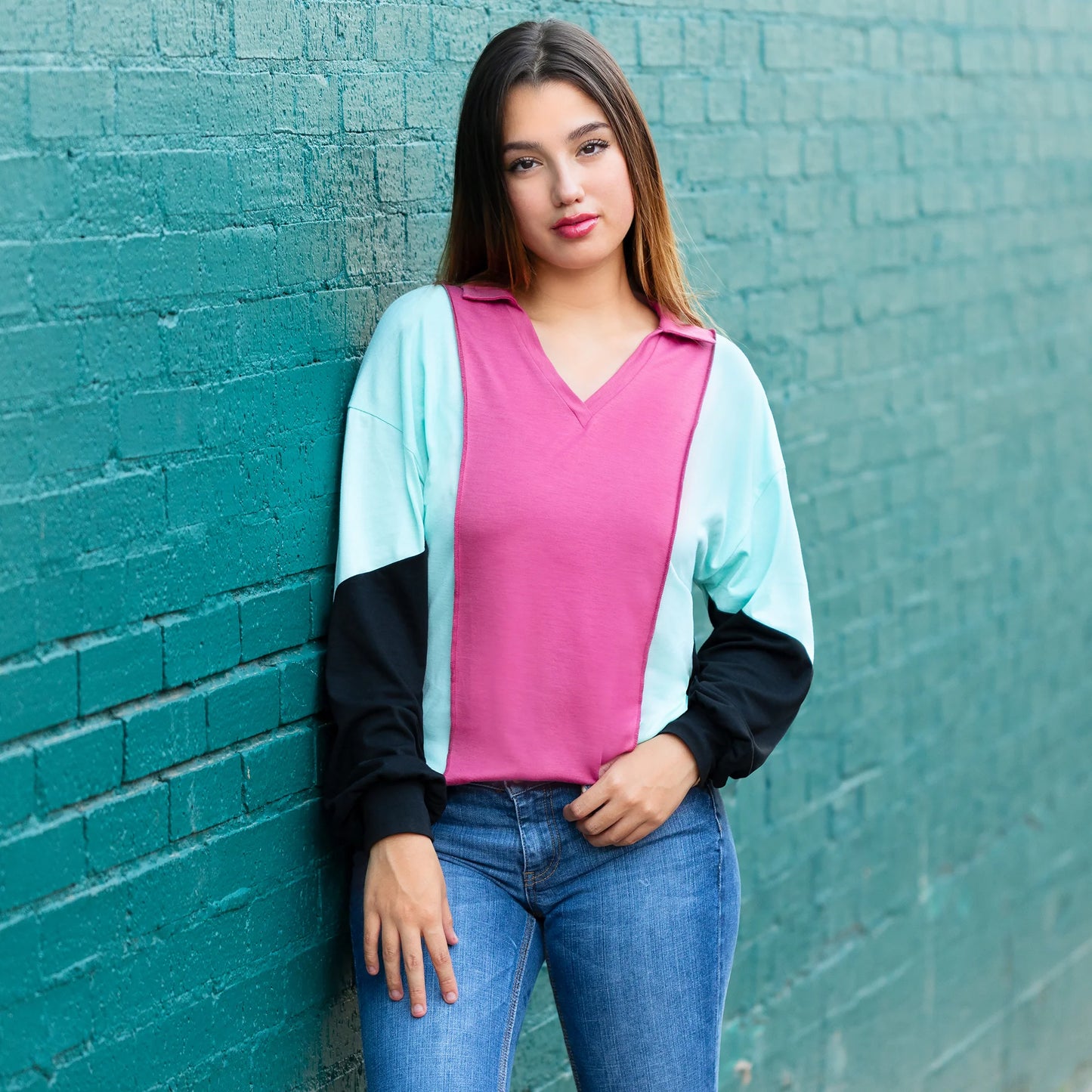 Sunshine & Redeo V Neck Color Block Long Sleeve Top
