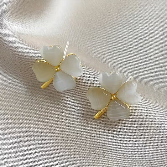 Clover Earrings