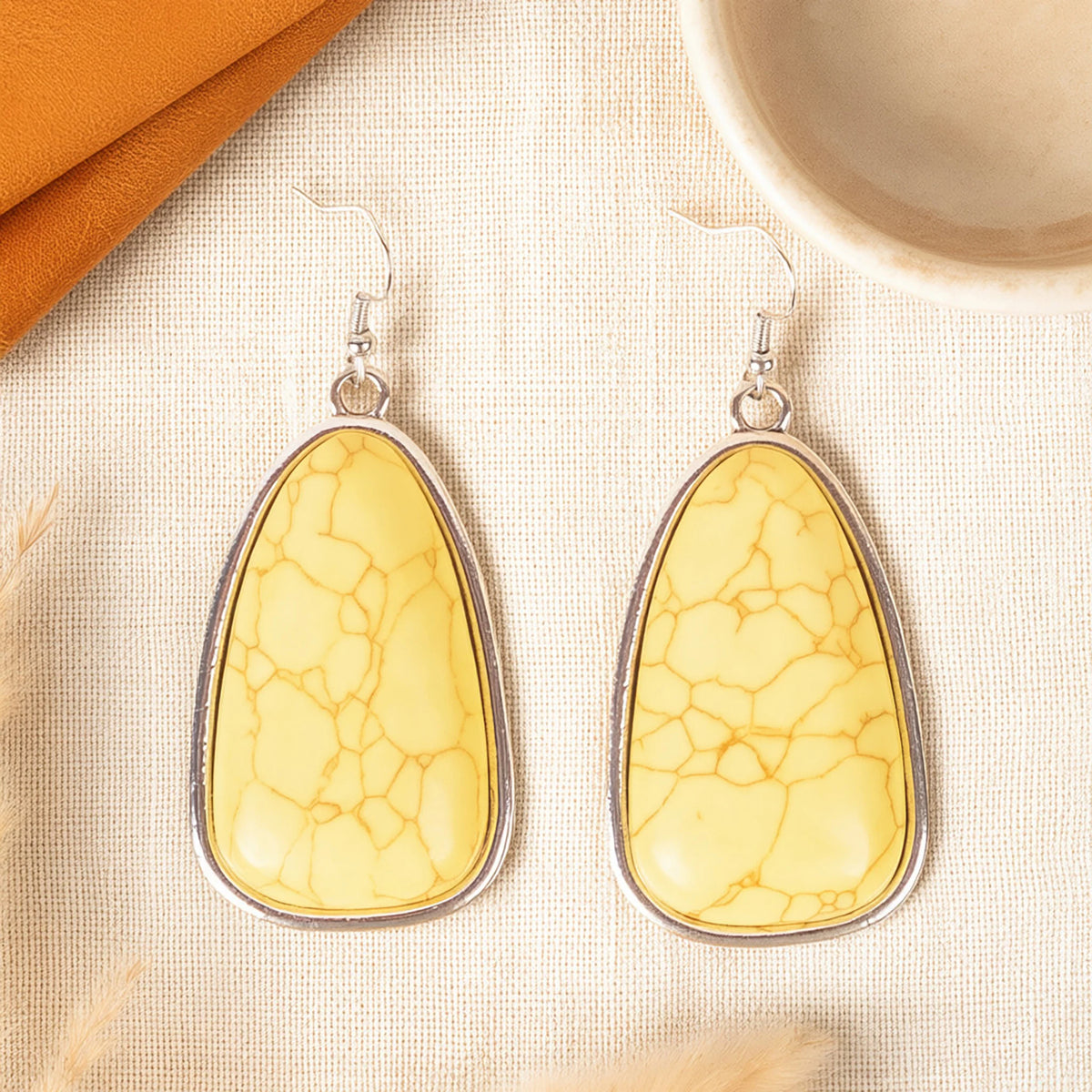 93605 - Western Drop Earrings - Yellow