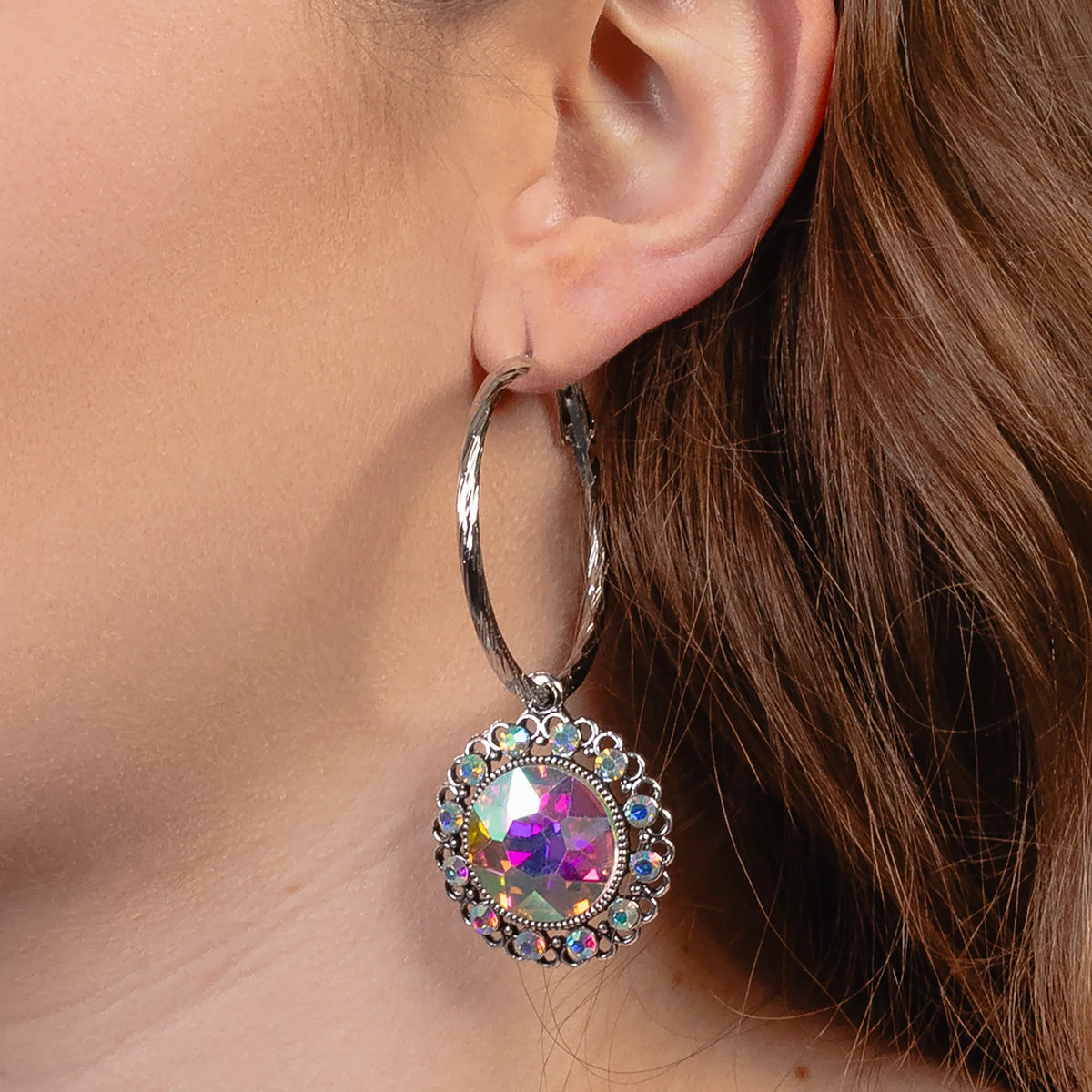 93671 - Crystal Bow Earrings - Clear