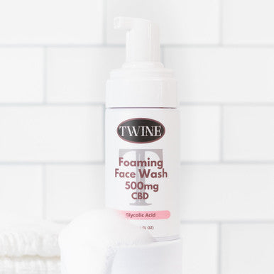 TWINE Foaming Face Wash