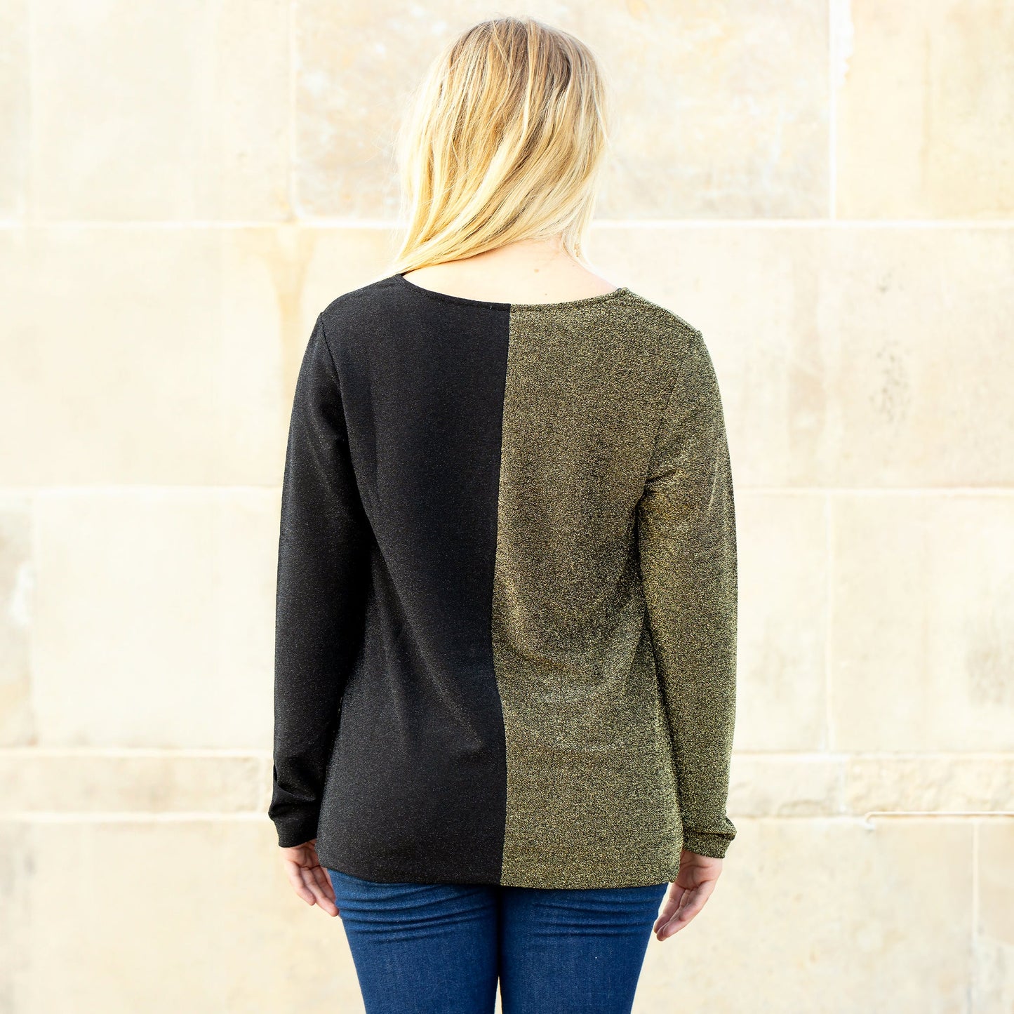 Sunshine & Rodeo V Neck Shimmer Color Block Top - Black