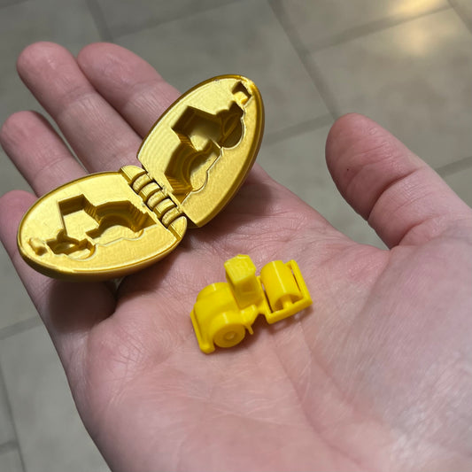 Made by Mike: Golden Egg Fidget Surprise - Steamroller