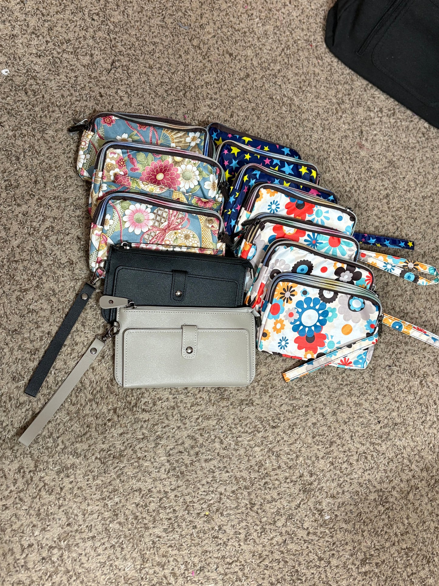 Free with $50 READY TO SHIP order - What's In The Wallet - 3 Patterns