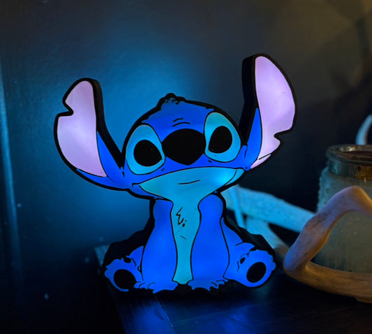 Made by Mike: Blue Alien Light Box