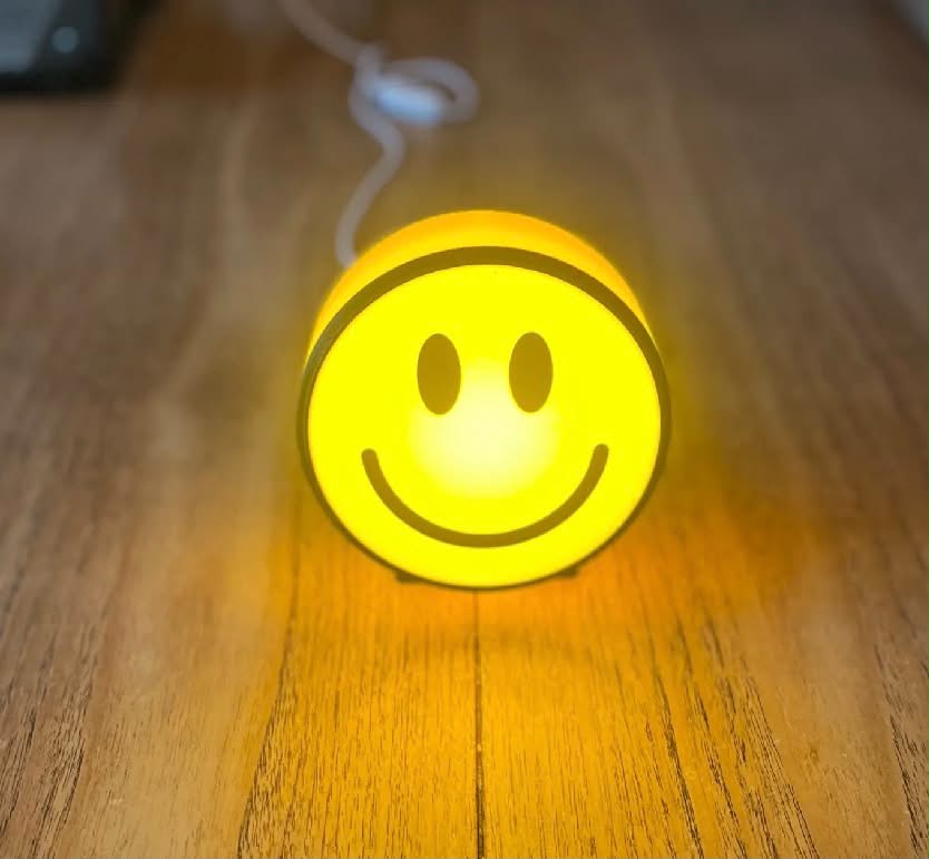 Made by Mike: Smiley Lightbox