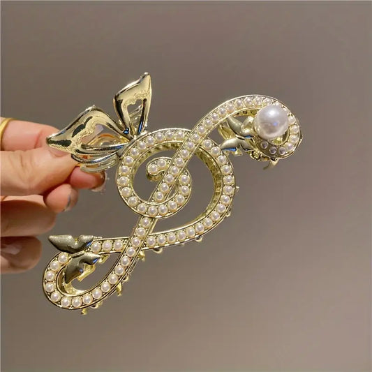 Pearl Music Note Hair Clip