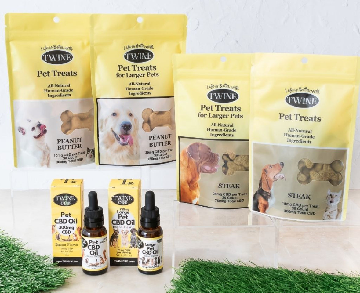 TWINE Pet Treats for Dogs and Cats