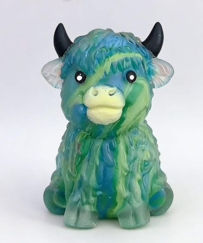 RTS Viral Highland Cow Squishy