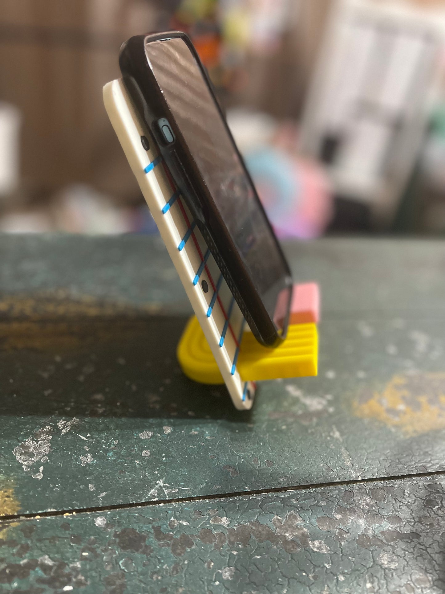 Made by Mike: CUSTOM Paper/Pencil Phone Holder