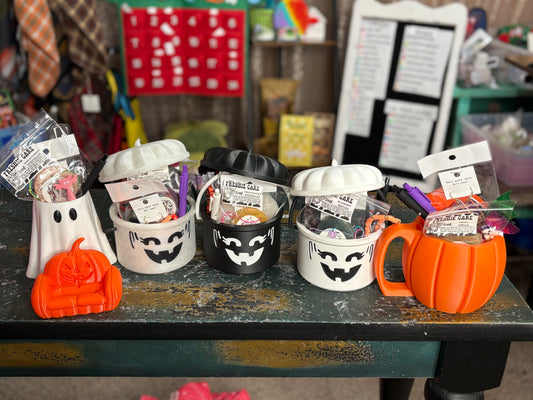 Pre-scooped Made by Mike Halloween “Buckets”