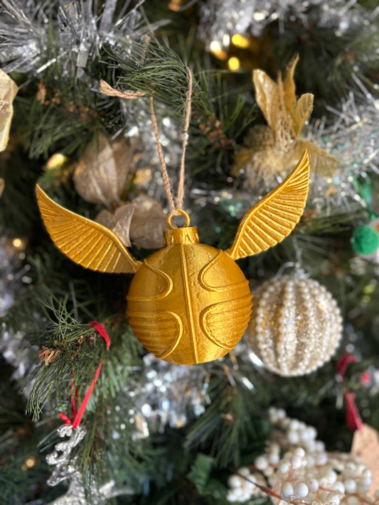 Made by Mike: Jumbo Golden Bauble Ornament