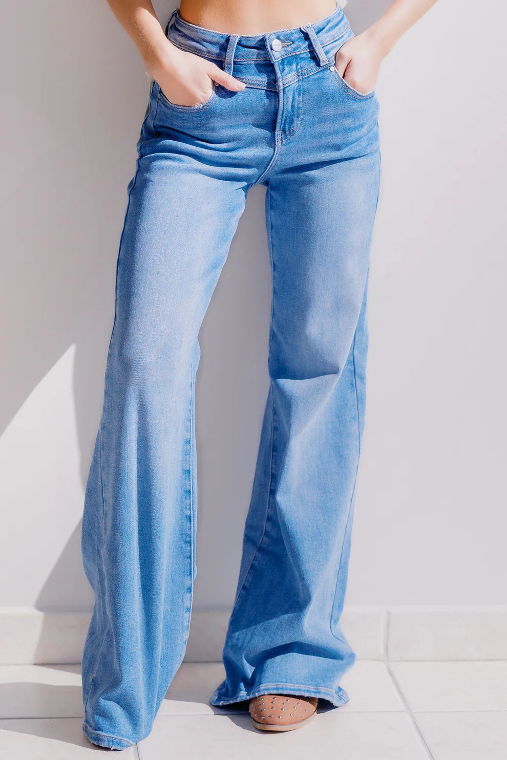 Coastal Drift Risen Flare Jeans Denim