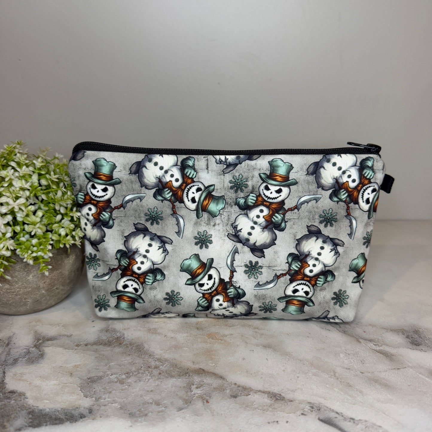 Pouch - Christmas Winter - Creepy Snowman