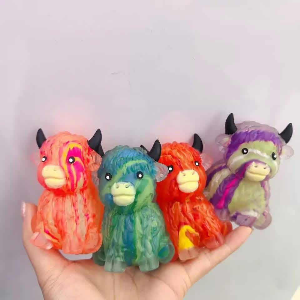 RTS Viral Highland Cow Squishy