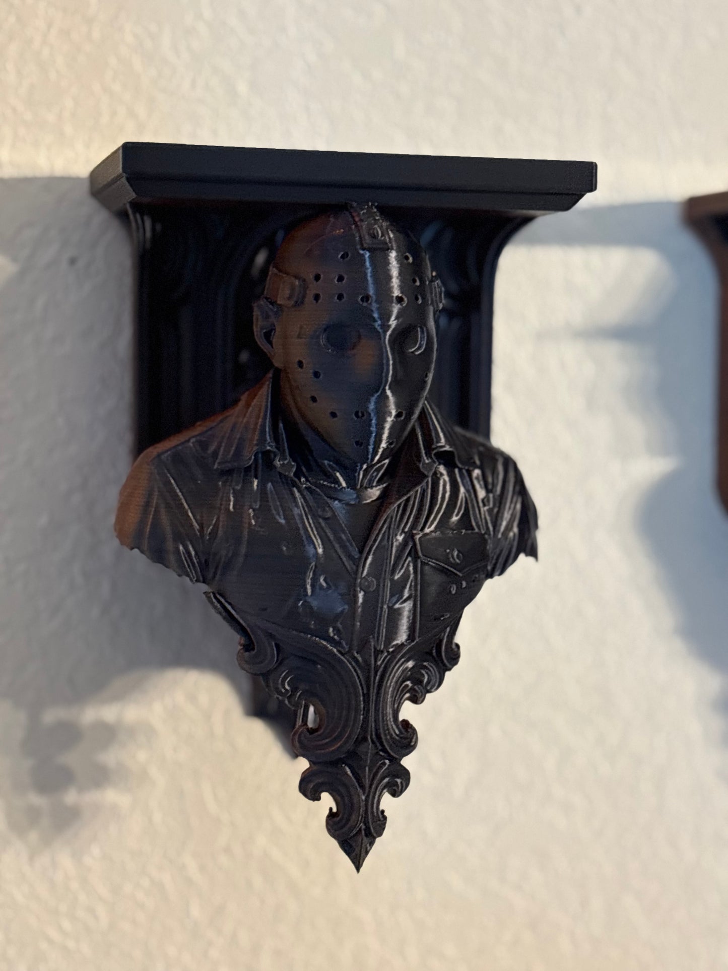 Made by Mike: Horror Shelf