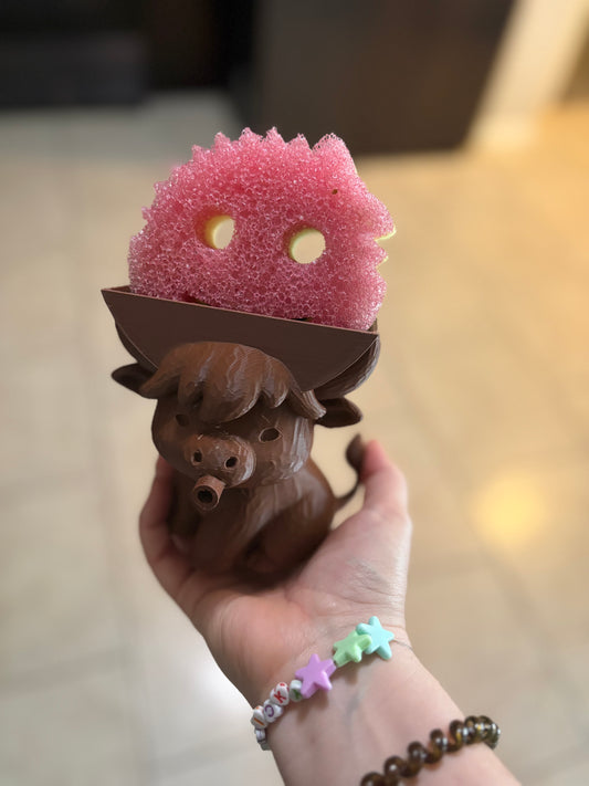 Made by Mike: Highland Cow Spitting Water Scrub Daddy Holder