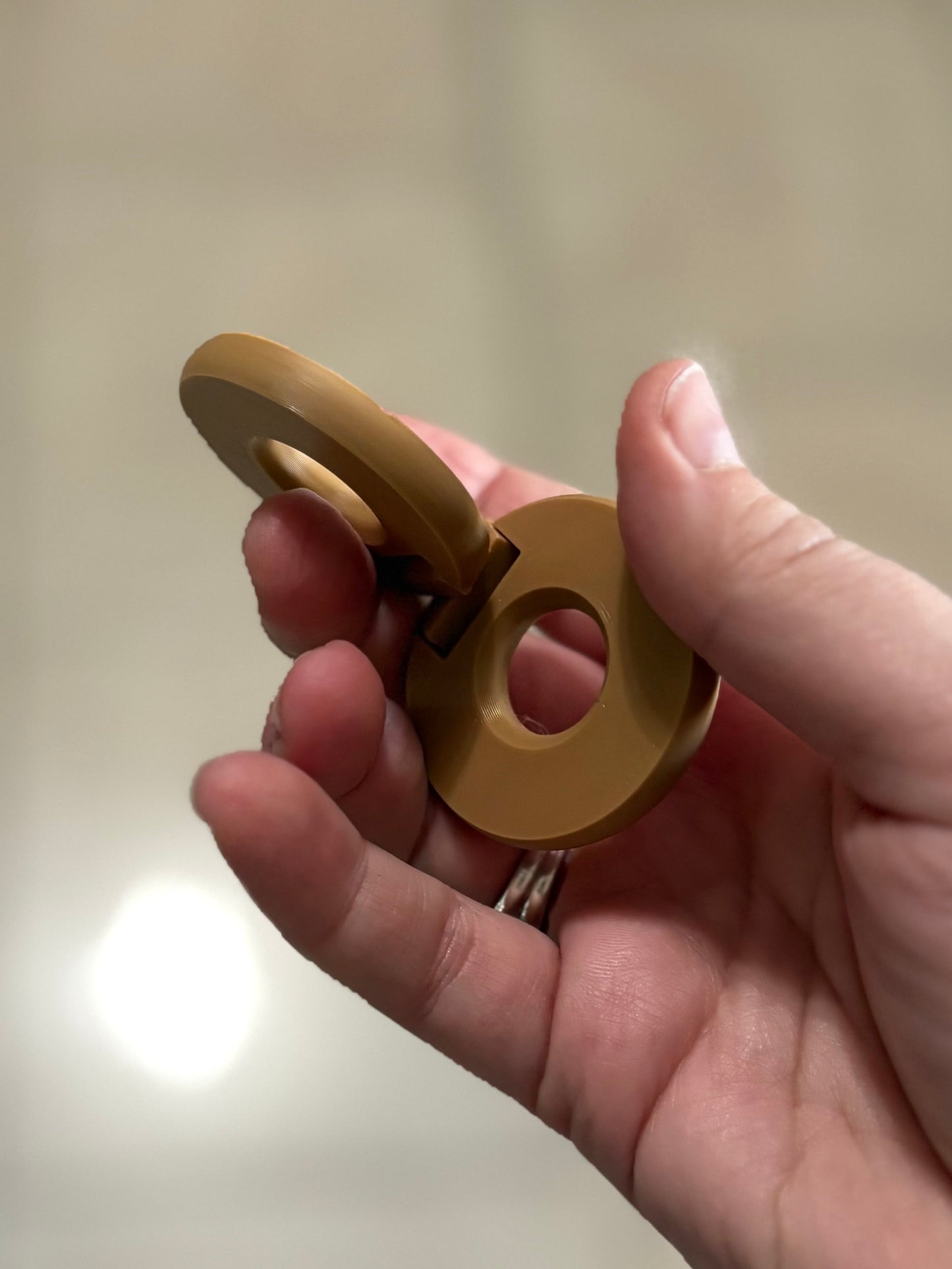 Made by Mike: Donut Slip Slide Flip Fidget