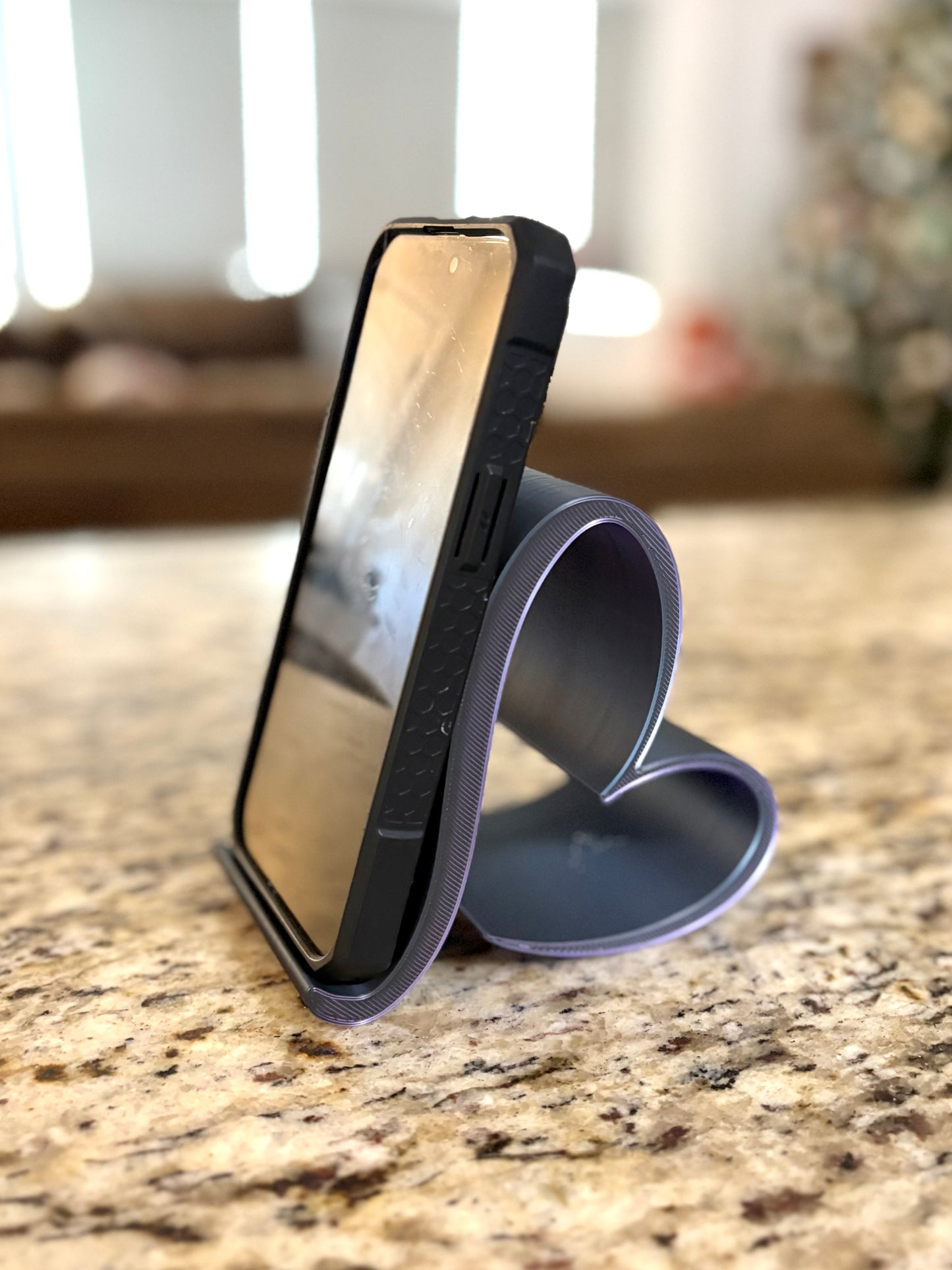 Made by Mike: Heart Phone Stand