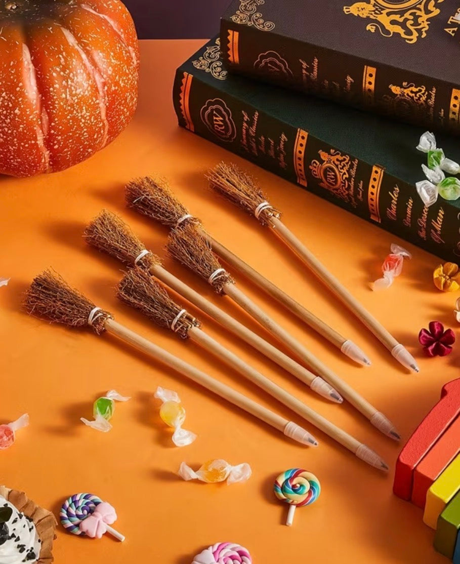 One Broom Pen
